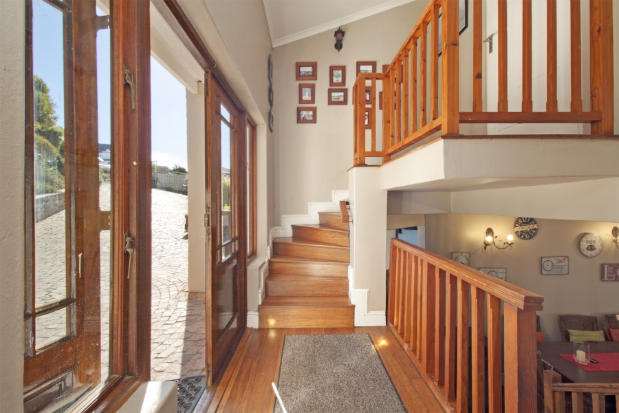 4 Bedroom Property for Sale in Capri Western Cape